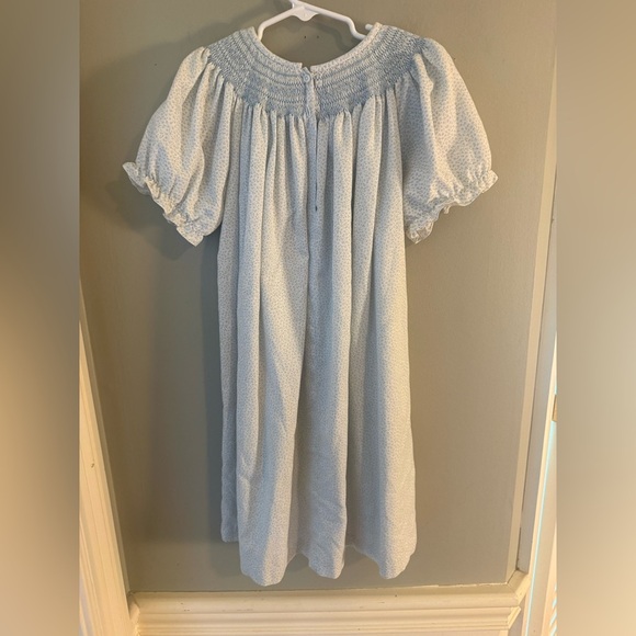 Anavini Hand Smocked Cotton Dress Blue Floral Puff Sleeve Girls Size 6 - Picture 7 of 8